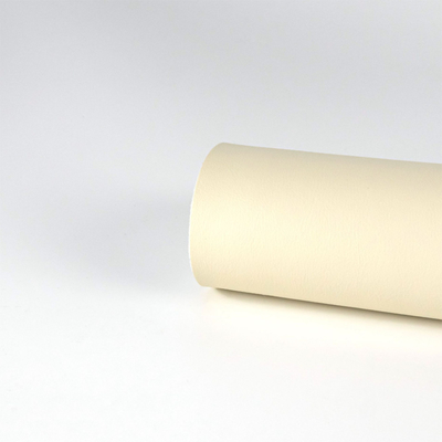 قفاز أبيض عديم الرائحة من الجلد الصناعي الناعم PVC بسماكة 1.35 مم